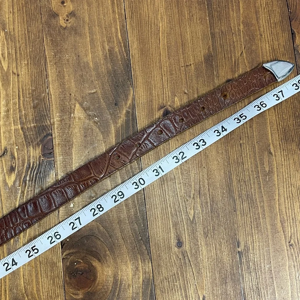 Stamped crocodile print leather belt tan with silver tone size 32